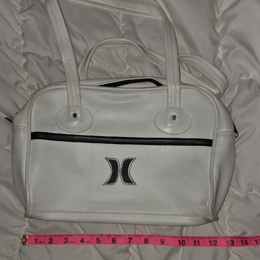 Hurley White and Black Shoulder Bag Early 2000s